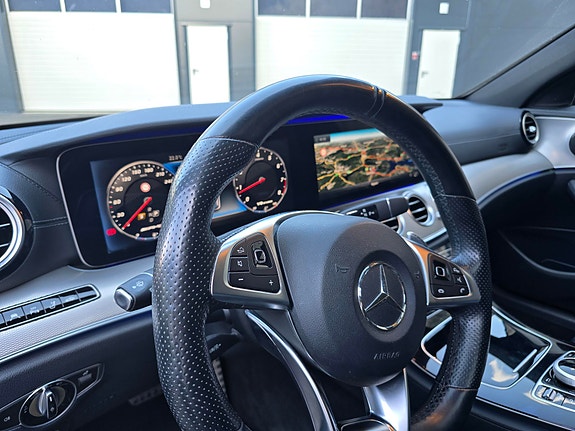 Mercedes-Benz E63 15 of 24