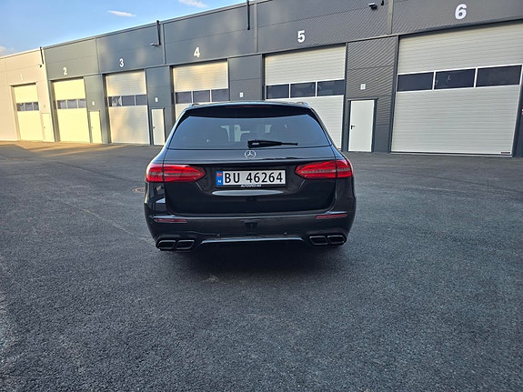 Mercedes-Benz E63 6 of 24