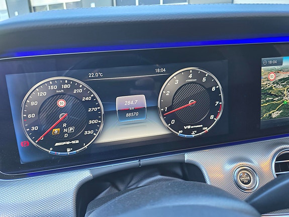 Mercedes-Benz E63 19 of 24