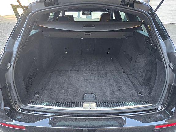 Mercedes-Benz E63 24 of 24