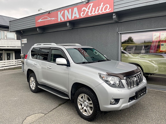 Toyota Land Cruiser 5 of 5