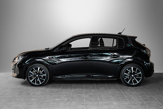 Peugeot e-208 4 of 22