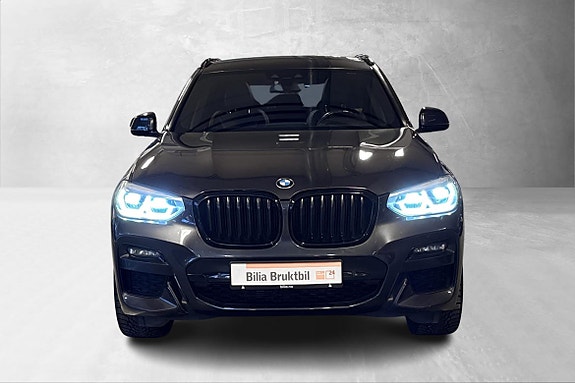 BMW X3 4 of 5