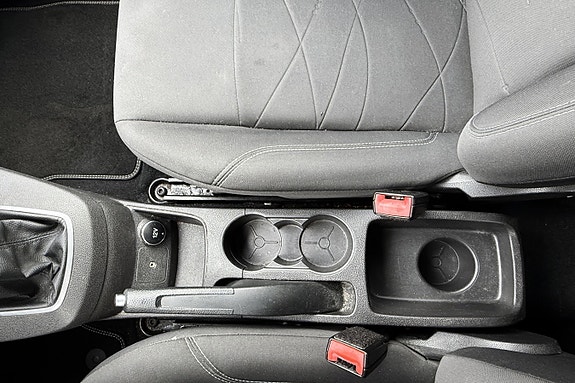 Ford Fiesta 28 of 30