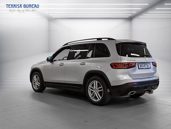 Mercedes-Benz GLB200 d 3 of 5