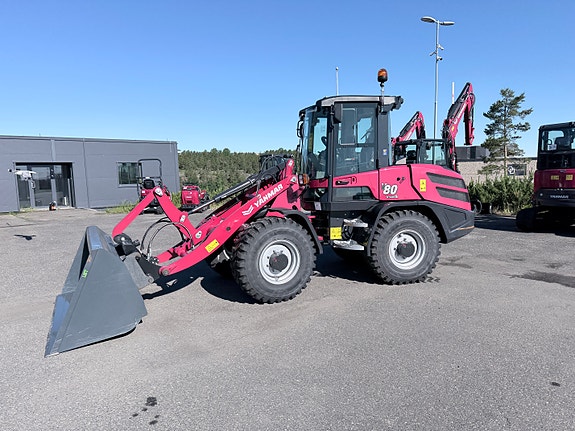 Yanmar V80 2 of 5