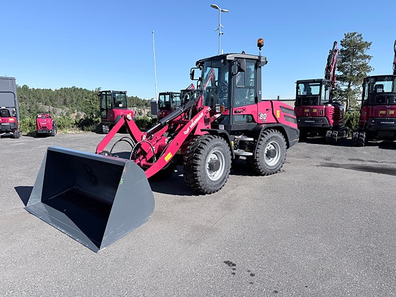 Yanmar V80 4 of 5
