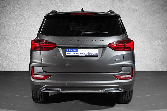 KGM Rexton 7 of 30