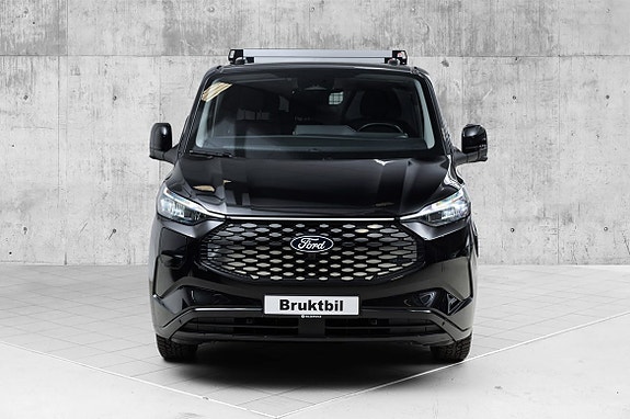 Ford Transit Custom 2 of 5