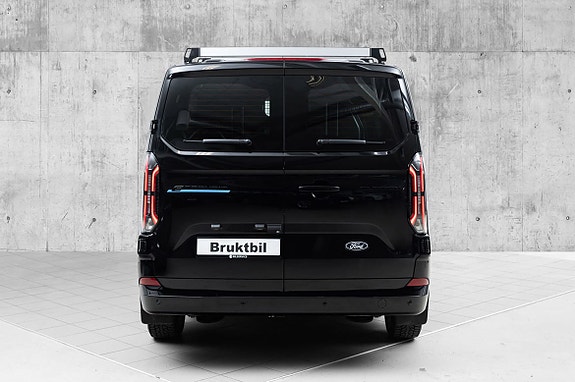 Ford Transit Custom 5 of 5