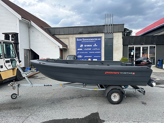 Pioner 14 Active (2022) med Yamaha F9.9HMHL (2025) + henger
