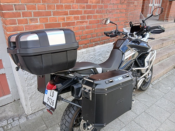Triumph Tiger 900 Rally Pro 10 of 12