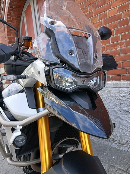 Triumph Tiger 900 Rally Pro 3 of 5