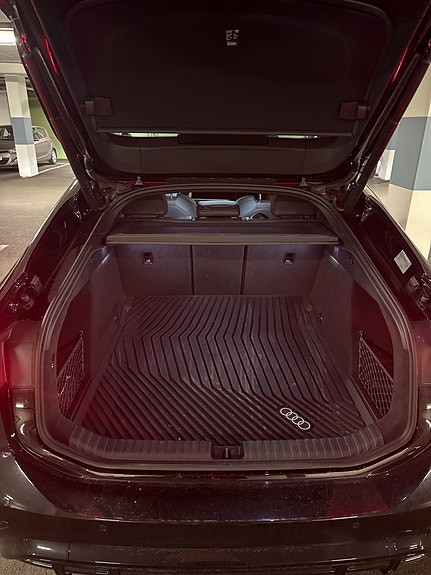 Audi A6 e-tron 14 of 25