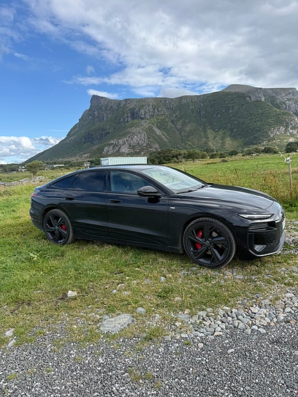 Audi A6 e-tron 3 of 25