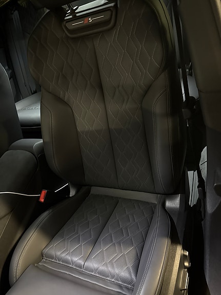 Audi A6 e-tron 10 of 25