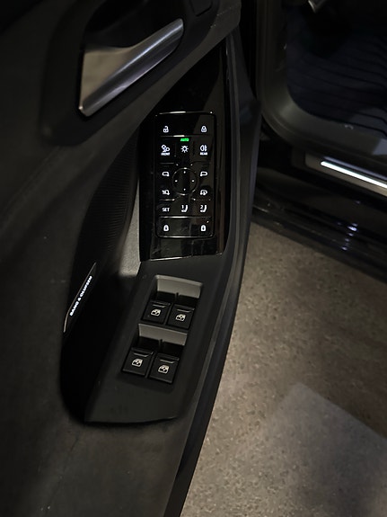 Audi A6 e-tron 12 of 25