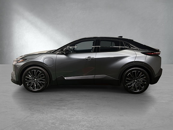 Toyota C-HR+ 2 of 30