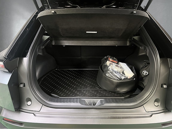 Toyota C-HR+ 29 of 30