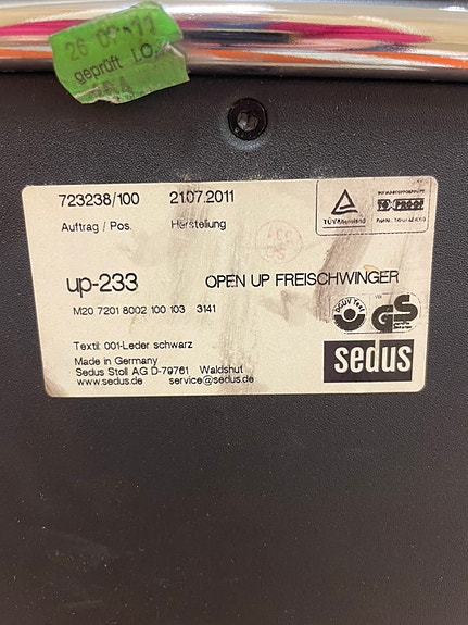 Product image 8 of 9