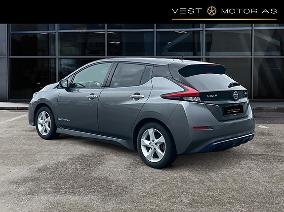 Nissan Leaf 5 of 5