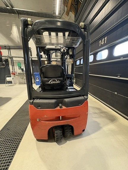 Linde E12 3 of 5