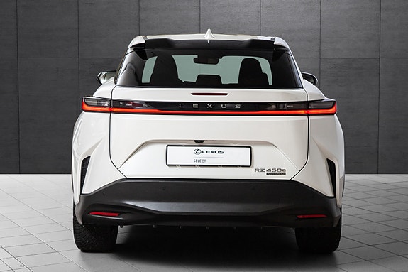 Lexus RZ450e 3 of 20