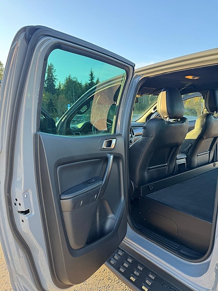 Ford Ranger Raptor 10 of 24
