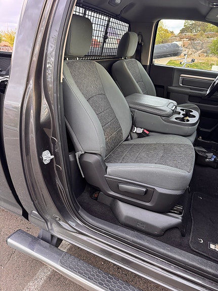 Dodge RAM 1500 5 of 5