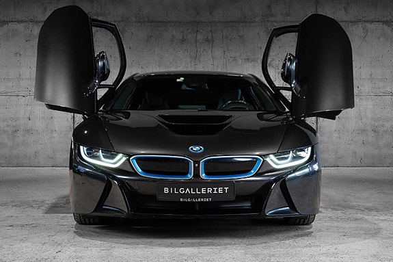 BMW i8 5 of 5