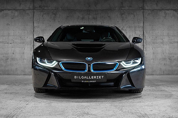 BMW i8 4 of 5