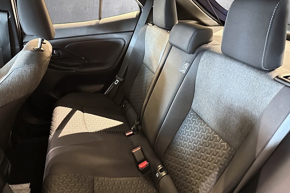 Toyota Yaris Cross 16 of 20