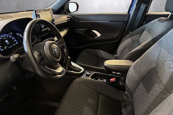 Toyota Yaris Cross 14 of 20