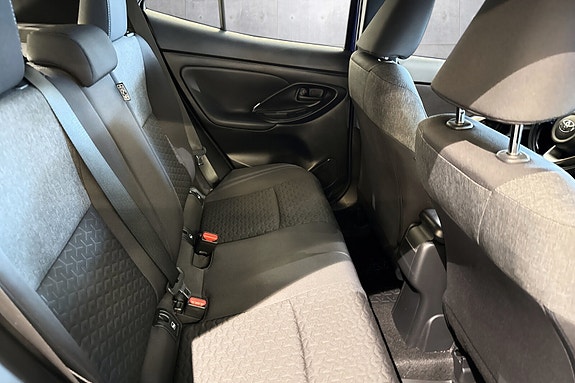 Toyota Yaris Cross 17 of 20