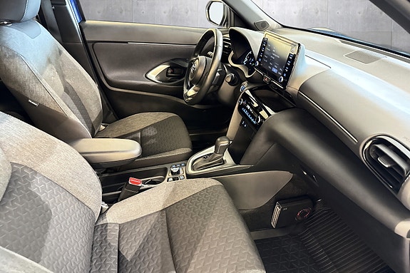 Toyota Yaris Cross 15 of 20