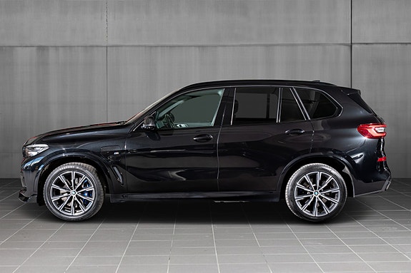 BMW X5 2 of 30