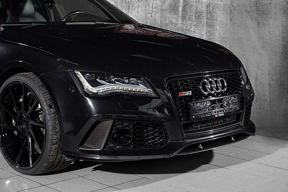 Audi RS7 2 of 30