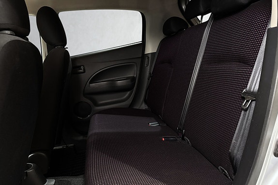 Bakseter med ISOFIX-fester for barn, trygghet i hver tur.