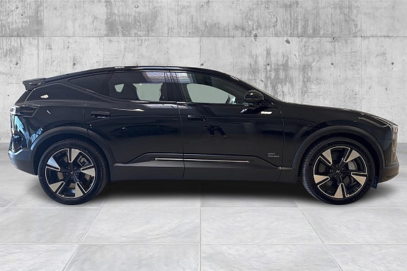 Polestar 3 4 of 5