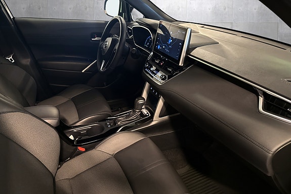 Toyota Corolla Cross 15 of 20