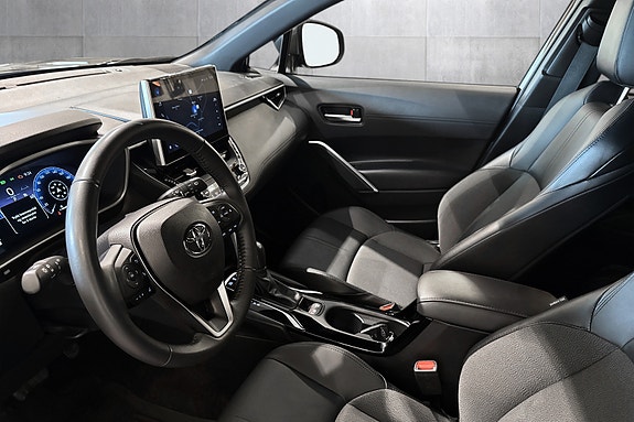 Toyota Corolla Cross 10 of 20