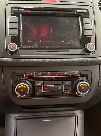 Volkswagen Golf Plus 18 of 30