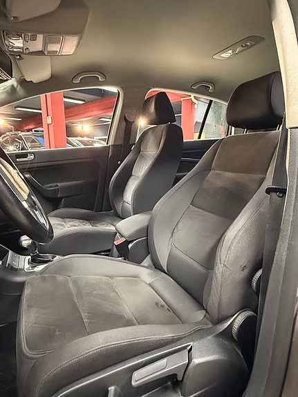 Volkswagen Golf Plus 12 of 30