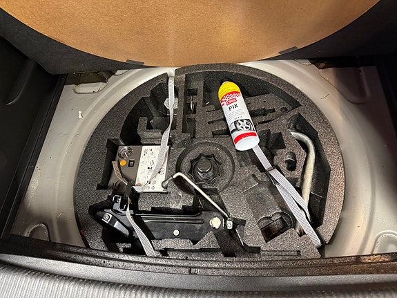 Volkswagen Golf Plus 9 of 30