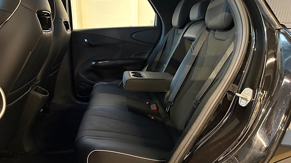 BYD Dolphin 27 of 30
