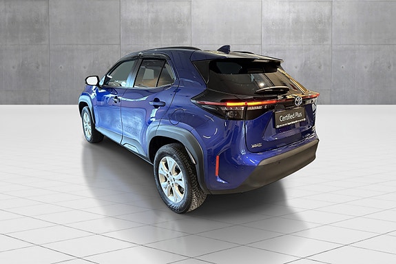 Toyota Yaris Cross 3 of 5