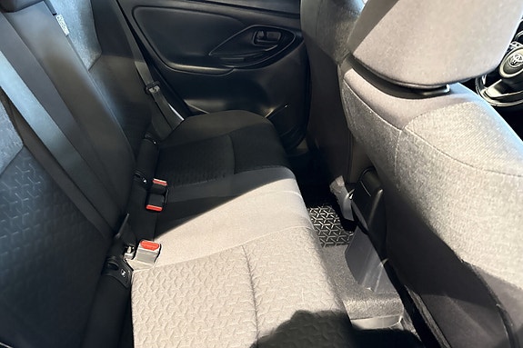 Toyota Yaris Cross 16 of 20