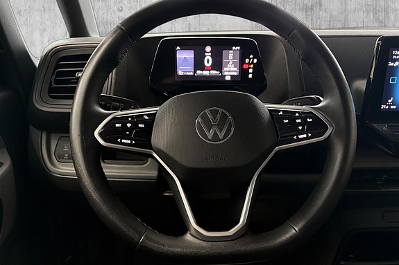 Volkswagen ID. Buzz 8 of 17