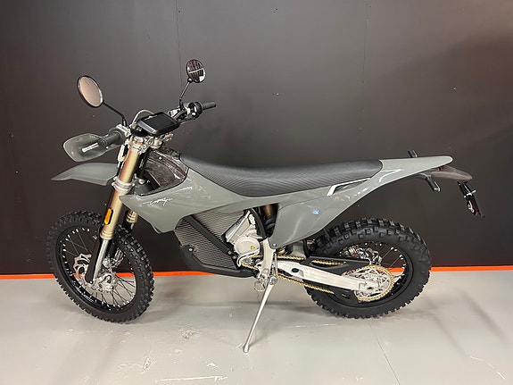 Stark Varg EX 60 hp 6 of 8