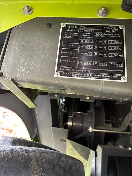 CLAAS Tucano 570 4 of 4